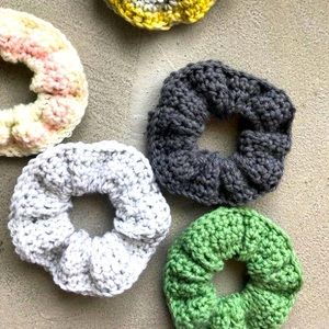 Crochet scrunches